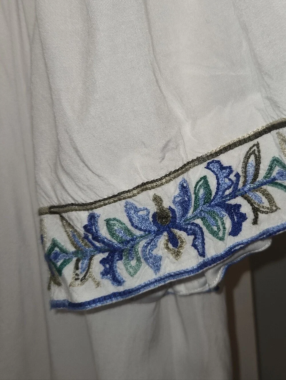 Sandra Darren Plus Size Off the Shoulder White Summer Embroidered Boho Dress